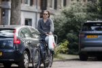 Amsterdam 28 augustus 2019
Hans Teeuwen doet op de fiets boodschappen in Amsterdam zuid.