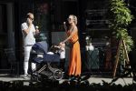 Amsterdam 23 augustus 2019
Kimberley Klaver met haar vriend Michel van den Bergh en zijn kinderen . Ze hebben net ook samen een kindje gekregen.
