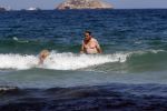 Ibiza 17 augustus 2019
Mieke v d Weij met haar man in zee bij Coco Beach.