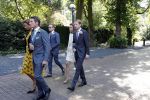 Den Haag 22 augustus 2019
Afscheidsdienst voor prinses Christina op paleis Noordeinde en de koninklijke stallen.
Aanwezig haar Kinderen Bernardo, Nicolas en Juliana alsmede prinses Beatrix prinses Irene prinses Margriet mr Pieter v Vollenhoven Koning Willem Alexander koningin Maxima prinses Mabel prins Constantijn Prinses laurentien en hun kinderen Leonore Claus Casimir Eloise   Prins Carlos  prinses Annemarie prinses Viktoria  Prins Jaime Prinses Carolina met man Albert Brenninkmeijer prinses Margarita met man Tjalling ten cate Prins floris en Prinses Aimee Prins Maurits en Prinses Marilene Prins Pieter Christiaan en Prins Bernhard jr.