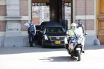 Den Haag 22 augustus 2019
Afscheidsdienst voor prinses Christina op paleis Noordeinde en de koninklijke stallen.
Aanwezig haar Kinderen Bernardo, Nicolas en Juliana alsmede prinses Beatrix prinses Irene prinses Margriet mr Pieter v Vollenhoven Koning Willem Alexander koningin Maxima prinses Mabel prins Constantijn Prinses laurentien en hun kinderen Leonore Claus Casimir Eloise   Prins Carlos  prinses Annemarie prinses Viktoria  Prins Jaime Prinses Carolina met man Albert Brenninkmeijer prinses Margarita met man Tjalling ten cate Prins floris en Prinses Aimee Prins Maurits en Prinses Marilene Prins Pieter Christiaan en Prins Bernhard jr.