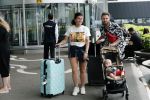 Schiphol 2 augustus 2019
Roxeanne Hazes op schiphol met partner Erik Zwennes en hun zoon Fender