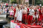 Amsterdam 3 augustus 2019
Gaypride in de grachten van Amsterdam.
Selwyn Senatori met zijn vrouw