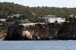 Ibiza  18 augustus 2019
De villa / huis van Wesley Sneijder en Yolanthe Cabau vanaf zee gezien.