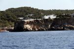 Ibiza  18 augustus 2019
De villa / huis van Wesley Sneijder en Yolanthe Cabau vanaf zee gezien.
