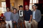 Diepenheim 24 augustus 2019
Wibi Soerjadi geeft tuinconcert in de tuin van zijn huis. Wibi met zijn broers