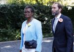 Den Haag 22 augustus 2019
Afscheidsdienst voor prinses Christina op paleis Noordeinde en de koninklijke stallen.
Aanwezig haar Kinderen Bernardo, Nicolas en Juliana alsmede prinses Beatrix prinses Irene prinses Margriet mr Pieter v Vollenhoven Koning Willem Alexander koningin Maxima prinses Mabel prins Constantijn Prinses laurentien en hun kinderen Leonore Claus Casimir Eloise   Prins Carlos  prinses Annemarie prinses Viktoria  Prins Jaime Prinses Carolina met man Albert Brenninkmeijer prinses Margarita met man Tjalling ten cate Prins floris en Prinses Aimee Prins Maurits en Prinses Marilene Prins Pieter Christiaan en Prins Bernhard jr. hulp Prinses Christina