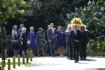 Den Haag 22 augustus 2019
Afscheidsdienst voor prinses Christina op paleis Noordeinde en de koninklijke stallen.
Aanwezig haar Kinderen Bernardo, Nicolas en Juliana alsmede prinses Beatrix prinses Irene prinses Margriet mr Pieter v Vollenhoven Koning Willem Alexander koningin Maxima prinses Mabel prins Constantijn Prinses laurentien en hun kinderen Leonore Claus Casimir Eloise   Prins Carlos  prinses Annemarie prinses Viktoria  Prins Jaime Prinses Carolina met man Albert Brenninkmeijer prinses Margarita met man Tjalling ten cate Prins floris en Prinses Aimee Prins Maurits en Prinses Marilene Prins Pieter Christiaan en Prins Bernhard jr.