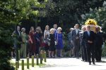 Den Haag 22 augustus 2019
Afscheidsdienst voor prinses Christina op paleis Noordeinde en de koninklijke stallen.
Aanwezig haar Kinderen Bernardo, Nicolas en Juliana alsmede prinses Beatrix prinses Irene prinses Margriet mr Pieter v Vollenhoven Koning Willem Alexander koningin Maxima prinses Mabel prins Constantijn Prinses laurentien en hun kinderen Leonore Claus Casimir Eloise   Prins Carlos  prinses Annemarie prinses Viktoria  Prins Jaime Prinses Carolina met man Albert Brenninkmeijer prinses Margarita met man Tjalling ten cate Prins floris en Prinses Aimee Prins Maurits en Prinses Marilene Prins Pieter Christiaan en Prins Bernhard jr.