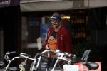 Amsterdam 22 augustus 2020
Arie Boomsma met zijn baby op zijn borst.
