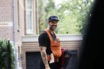 Amsterdam 22 augustus 2020
Arie Boomsma met zijn baby op zijn borst.