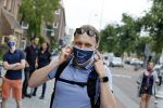 Amsterdam 20 augustus 2020
Arjen Lubach in zijn pop u store ivm met zijn  nieuwe boek stoorzender