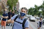 Amsterdam 20 augustus 2020
Arjen Lubach in zijn pop u store ivm met zijn  nieuwe boek stoorzender