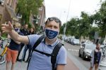 Amsterdam 20 augustus 2020
Arjen Lubach in zijn pop u store ivm met zijn  nieuwe boek stoorzender