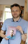 Amsterdam 20 augustus 2020
Arjen Lubach in zijn pop u store ivm met zijn  nieuwe boek stoorzender