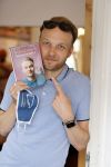 Amsterdam 20 augustus 2020
Arjen Lubach in zijn pop u store ivm met zijn  nieuwe boek stoorzender