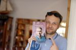 Amsterdam 20 augustus 2020
Arjen Lubach in zijn pop u store ivm met zijn  nieuwe boek stoorzender