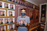 Amsterdam 20 augustus 2020
Arjen Lubach in zijn pop u store ivm met zijn  nieuwe boek stoorzender
