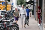 Amsterdam 20 augustus 2020
Bastiaan v Schaik met zijn nieuwe vriend op de pc hooftstraat