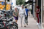 Amsterdam 20 augustus 2020
Bastiaan v Schaik met zijn nieuwe vriend op de pc hooftstraat