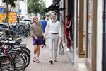 Amsterdam 20 augustus 2020
Bastiaan v Schaik met zijn nieuwe vriend op de pc hooftstraat