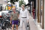 Amsterdam 20 augustus 2020
Bastiaan v Schaik met zijn nieuwe vriend op de pc hooftstraat