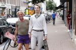 Amsterdam 20 augustus 2020
Bastiaan v Schaik met zijn nieuwe vriend op de pc hooftstraat