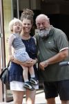 Amsterdam 16 augustus 2020
Bert Simhoffer met zijn vrouw en jongste zoon op de pc hooftstraat