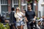 Amsterdam 22 augustus 2020
Chantal janzen met haar man Marco en hun zoontje Bobby