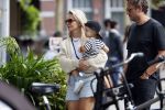 Amsterdam 22 augustus 2020
Chantal janzen met haar man Marco en hun zoontje Bobby