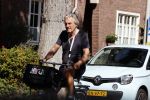 Amsterdam 20 maart 2020
Derek de Lint op de fiets in Amsterdam zuid.