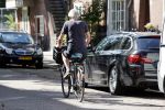 Amsterdam 20 maart 2020
Derek de Lint op de fiets in Amsterdam zuid.