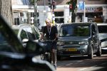Amsterdam 20 maart 2020
Derek de Lint op de fiets in Amsterdam zuid.