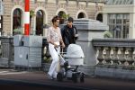 Amsterdam 4 september 2020
Dotan wandelend met een vriendin en haar baby