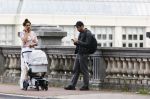 Amsterdam 4 september 2020
Dotan wandelend met een vriendin en haar baby