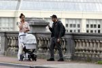 Amsterdam 4 september 2020
Dotan wandelend met een vriendin en haar baby