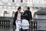 Amsterdam 4 september 2020
Dotan wandelend met een vriendin en haar baby