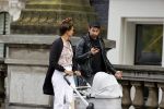 Amsterdam 4 september 2020
Dotan wandelend met een vriendin en haar baby