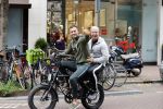 Amsterdam 12 september 2020
Dave en Dries Roelvink samen op electrische Knaap fiets