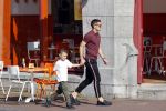 Amsterdam 14 september 2020
Dusan tadic met kinderen en vrouw op straat in Amsterdam