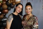 Amsterdam 14 september 2020
Presentatie frisdrank en reep van Fajah Lourens die bij alle jumbo supermarkten verkocht gaat worden .
Fajah Lourens met beste vriendin