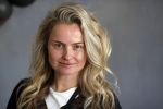 Amsterdam 14 september 2020
Presentatie frisdrank en reep van Fajah Lourens die bij alle jumbo supermarkten verkocht gaat worden .
Fatima Moreiro de Melo