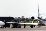 Schiphol Oost 17 september 2020
Gigi Ravelli en haar kind vliegen vanaf schiphol oost met een prive vliegtuig naar een buitenlandse bestemming. Ook vriendinnen en hun kinderen vliegen mee.