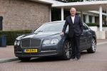 Amsterdam 27 augustus 2020
Harry Mens met zijn Bentley Flying Spur . De auto heeft een top snelheid van 320 km/per uur