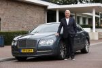 Amsterdam 27 augustus 2020
Harry Mens met zijn Bentley Flying Spur . De auto heeft een top snelheid van 320 km/per uur