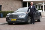Amsterdam 27 augustus 2020
Harry Mens met zijn Bentley Flying Spur . De auto heeft een top snelheid van 320 km/per uur