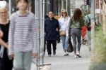 Amsterdam 22 augustus 2020
Jaap v Zweden met zijn vrouw Aaltje op straat in Amsterdam zuid