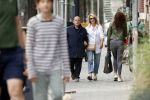 Amsterdam 22 augustus 2020
Jaap v Zweden met zijn vrouw Aaltje op straat in Amsterdam zuid