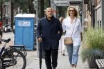Amsterdam 22 augustus 2020
Jaap v Zweden met zijn vrouw Aaltje op straat in Amsterdam zuid