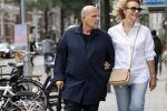 Amsterdam 22 augustus 2020
Jaap v Zweden met zijn vrouw Aaltje op straat in Amsterdam zuid